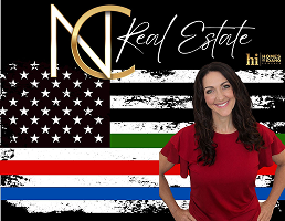 Smiling agent, stylized flag and logo backdrop